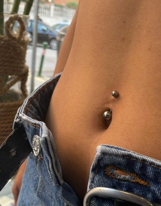 Piercing en ombligo